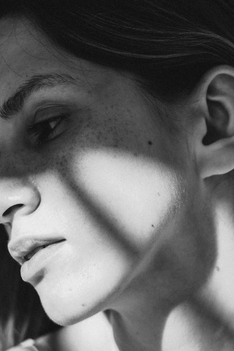 2026 — Portrait, Shadow, Detail
