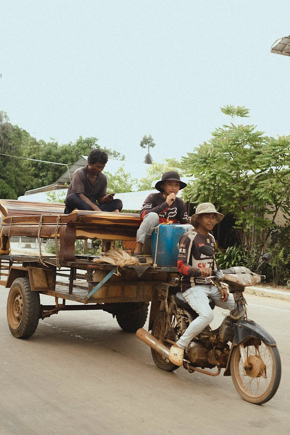 Siem Reap — street photography, no script